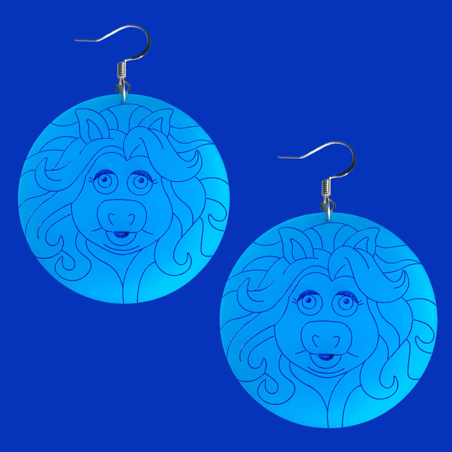 Madame Piggy (GLOWS IN THE DARK!)