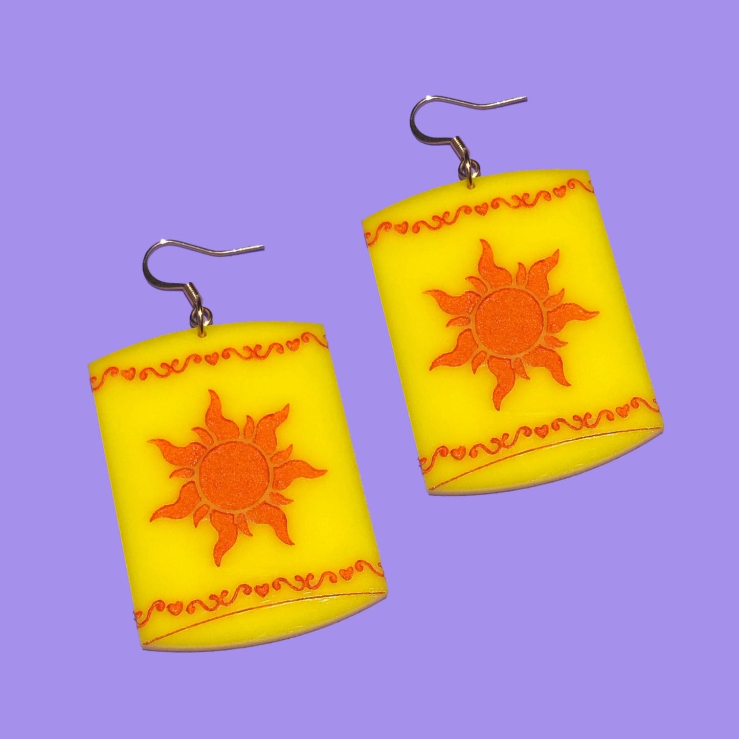 Floating Lanterns (GLOWS IN THE DARK!)