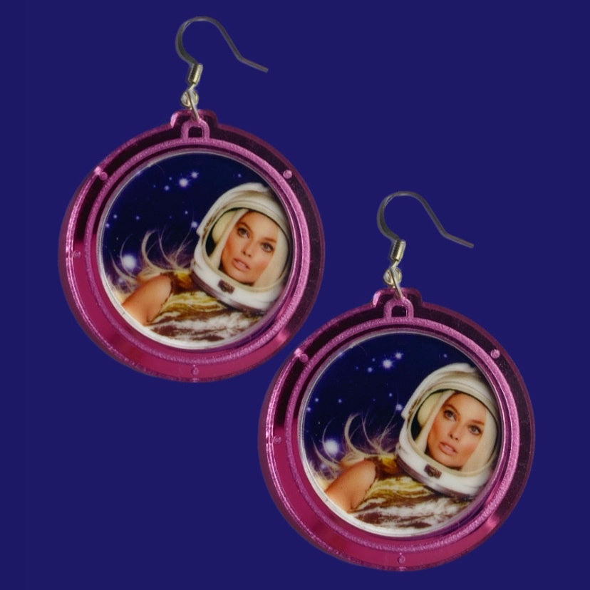 Malibu Doll in Space